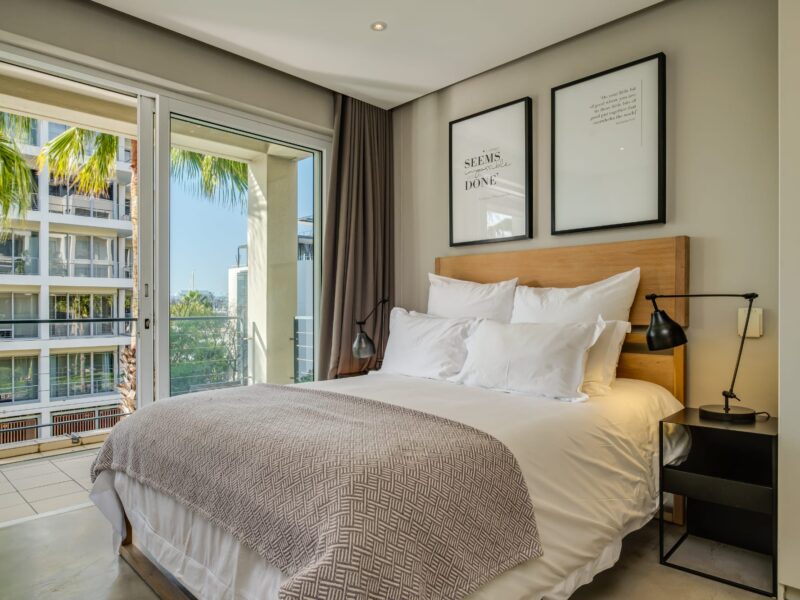 V and A Waterfront, Waterway Aspect, Shopping Mall, Marina, Gym, Pool, (1 Bedroom, Sleeps 2)