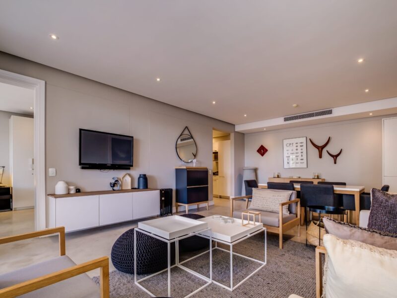 V and A Waterfront, Waterway Aspect, Shopping Mall, Marina, Gym, Pool, (1 Bedroom, Sleeps 2)
