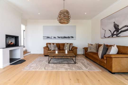 Villa Clarity - Luxury 4-Bedroom Pool Villa with Ocean & Mountain Views