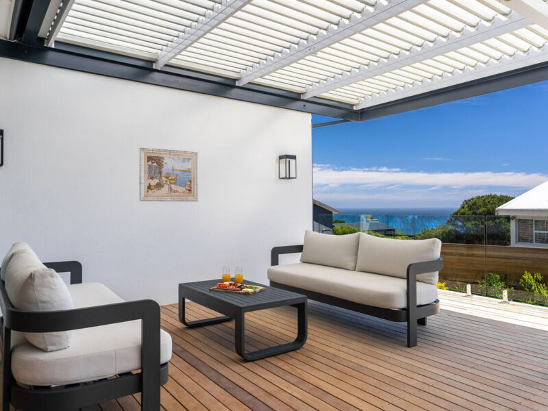 Villa Clarity - Luxury 4-Bedroom Pool Villa with Ocean & Mountain Views